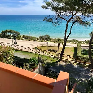 Casa vacanze Pinus Village Apartments, 100m To, Santa Margherita di Pula
